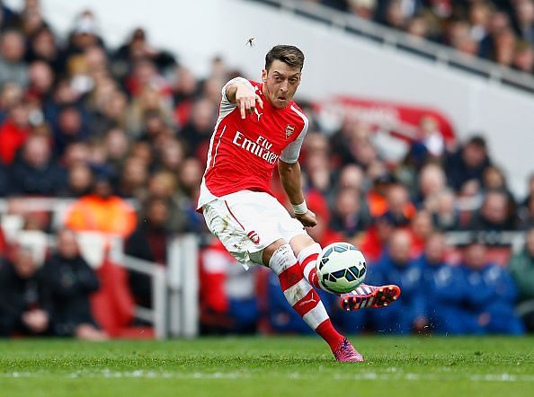Arsenal 4 v 1 Liverpool - Ãzil's free-kick was an unstoppable one